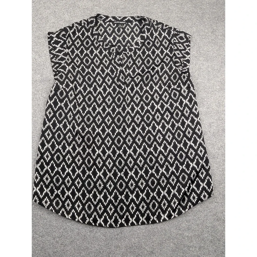 Hilary Radley Womens Black White Ikat Diamond Print Split Neck Blouse‎ Size Med